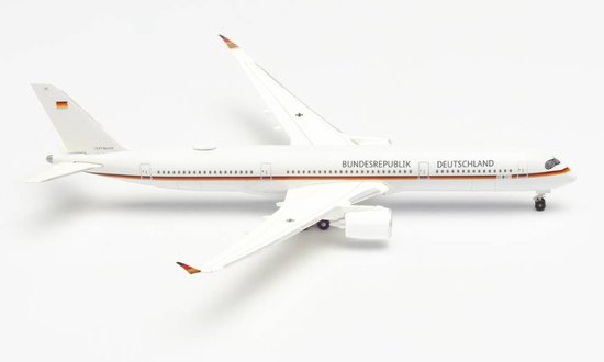 Airbus A350-900 Luftwaffe Flugbereitschaft "Konrad Adenauer"